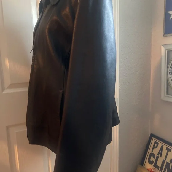 Gap Leather Jacket - Picture 4 of 6